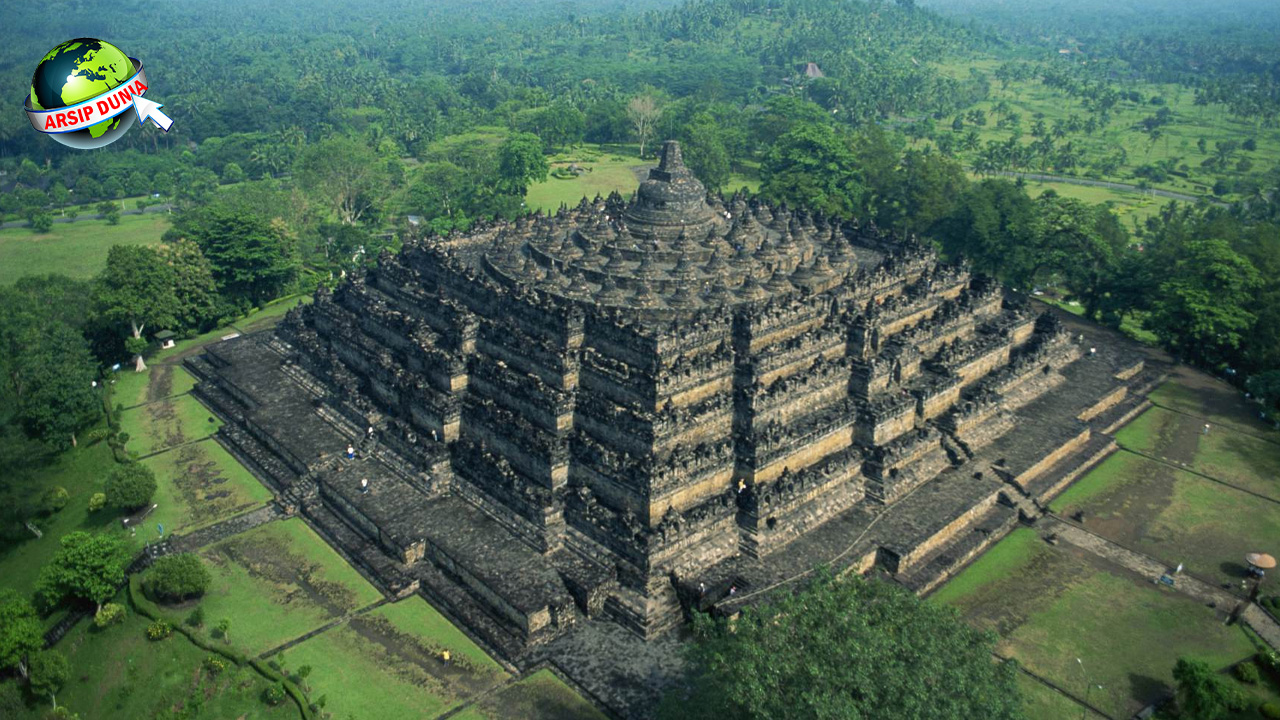 Sejarah Borobudur